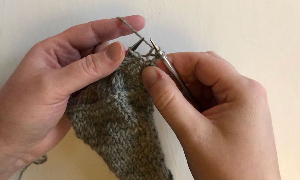 All about the Stockinette Stitch | How to do the knit stitch step 3